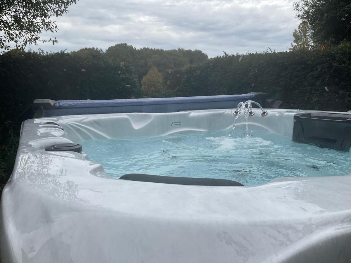 In Der Natur Gelegene Wohnung Mit Weitblick Huthum Bagian luar foto